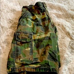 Camo army shorts